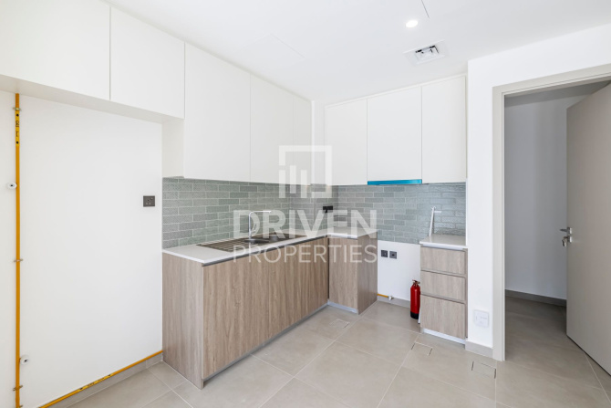 Spacious Villa | Community View | Ready To Move In - Propsearch.ae