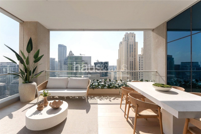 Exclusive | Rare Penthouse | Fully Upgraded - Propsearch.ae