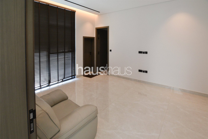 7BR Custom Villa | Modern Design | Vastu - Propsearch.ae