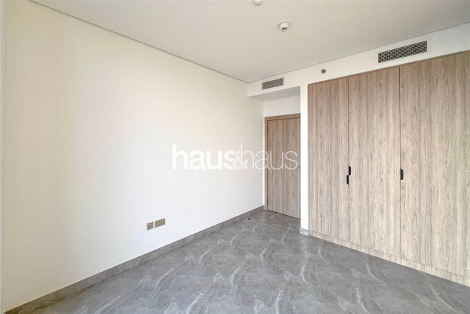 Corner Unit | Canal Views | Modern Design - Propsearch.ae