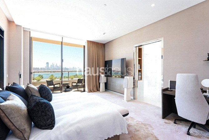 Sirene Palm Views | Custom Interior Design - Propsearch.ae