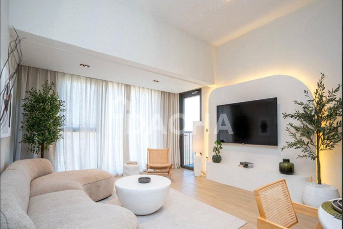 Prime Location | Fully Upgraded | Modern Design - Propsearch.ae