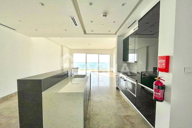 Snapshot of Panoramic View Luxury Apartment