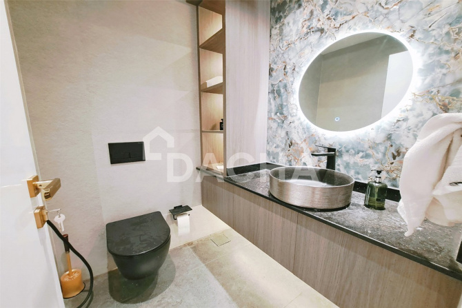 VACANT | High ROI | Fully Upgraded Interior Design - Propsearch.ae