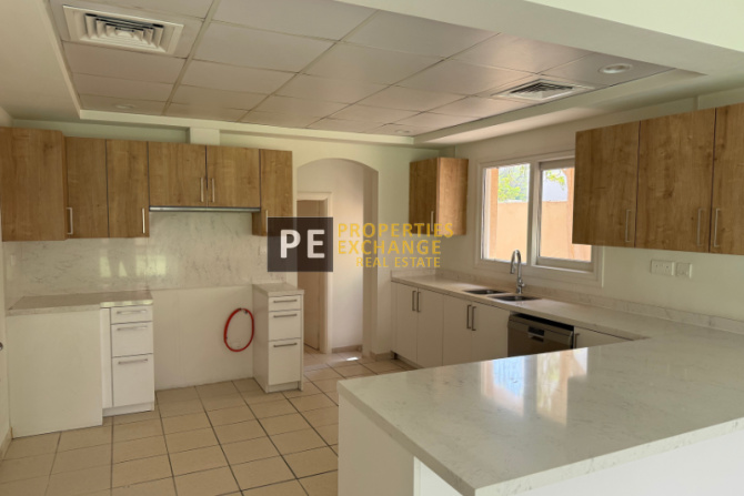 BRIGHT INTERIOR | PERFECT FOR FAMILY | 2 CHEQUES - Propsearch.ae