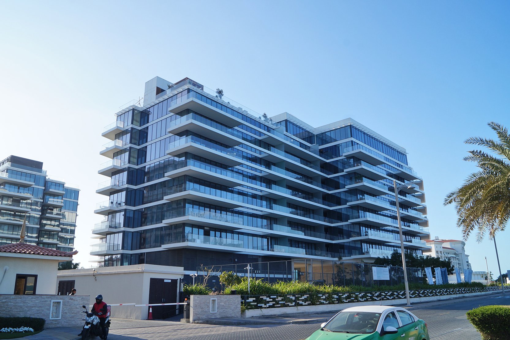 The Palm Crescent Propsearch.ae